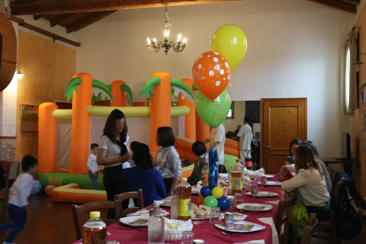 Sala riunione compleanno gonfiabile hotel al barco hotel ristorante lison pramaggiore san stino01 - Hotel al Barco
